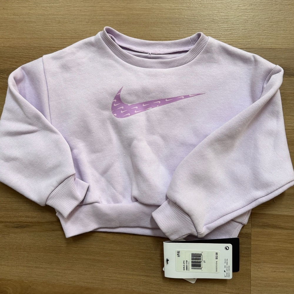 NWT. Nike Toddler Sweatshirt, Rush Fuchsia, Size 2T